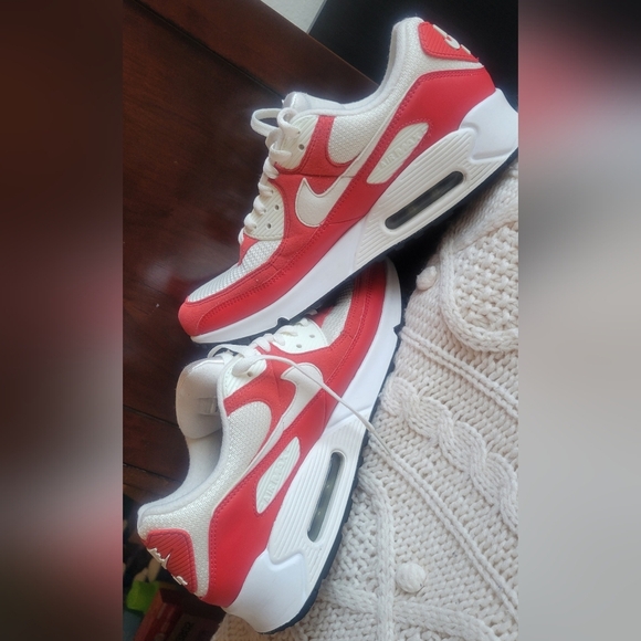Nike Shoes - Nike Womans Air 90 Sneakers - Cream and Red Good Condition Sz 10